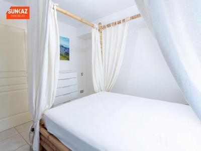 Louer Appartement Saint-pierre 1333 euros