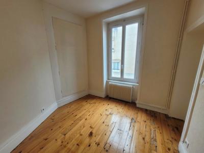 For rent Martres-de-veyre 3 rooms 68 m2 Puy de dome (63730) photo 2