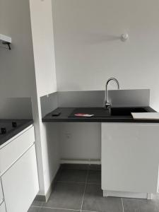 For rent Bussy-saint-georges 2 rooms 42 m2 Seine et marne (77600) photo 4