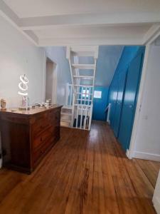 For rent Chambery 6 rooms 158 m2 Savoie (73000) photo 3