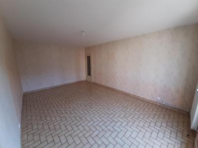 For sale Beaufort-en-vallee 2 rooms 55 m2 Maine et loire (49250) photo 4