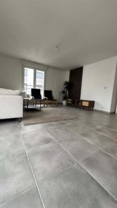 For rent Champigny-sur-marne 3 rooms 71 m2 Val de Marne (94500) photo 2