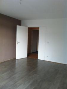 For rent Saint-leu-d'esserent 4 rooms 71 m2 Oise (60340) photo 2