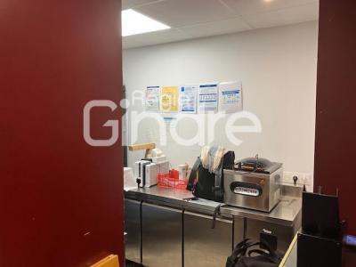 Louer Commerce Lyon-4eme-arrondissement 28356 euros