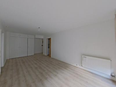 For rent Paris-15eme-arrondissement 2 rooms 45 m2 Paris (75015) photo 2