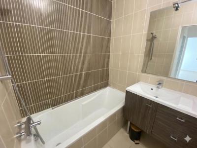 For rent Rennes 3 rooms 71 m2 Ille et vilaine (35000) photo 3