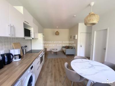 For rent Marseille-6eme-arrondissement 2 rooms 35 m2 Bouches du Rhone (13006) photo 4