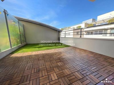 For rent Nanterre 3 rooms 66 m2 Hauts de Seine (92000) photo 3