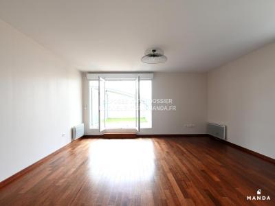 For rent Nanterre 3 rooms 66 m2 Hauts de Seine (92000) photo 4