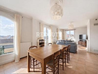 For sale Chouilly 8 rooms 220 m2 Marne (51200) photo 0