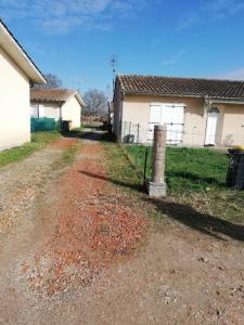 Louer Maison Saint-denis-de-pile 730 euros