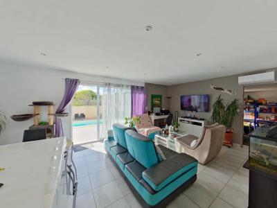 For sale Milhaud 4 rooms 95 m2 Gard (30540) photo 1