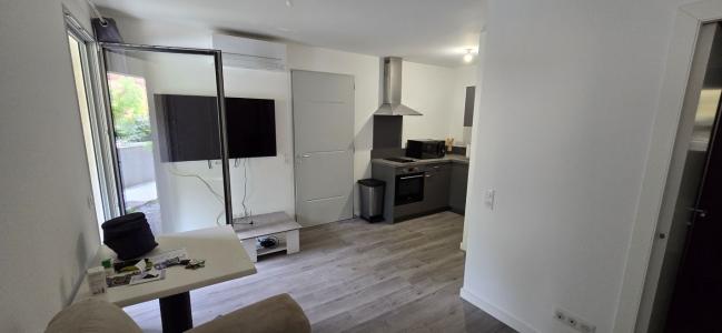 Louer Appartement  590 euros