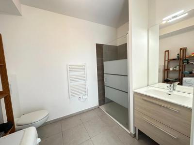 For sale Salon-de-provence 2 rooms 45 m2 Bouches du Rhone (13300) photo 4
