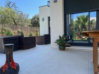 For sale Agde 4 rooms 138 m2 Herault (34300) photo 2