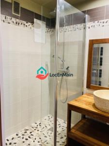 Louer Appartement Paris-11eme-arrondissement 1230 euros