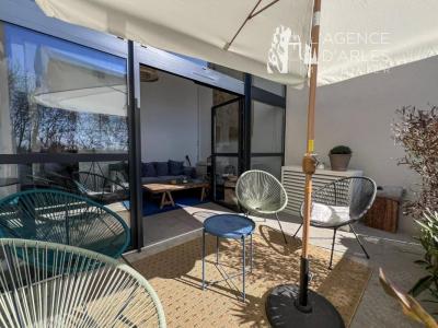 For sale Arles 4 rooms 82 m2 Bouches du Rhone (13200) photo 1