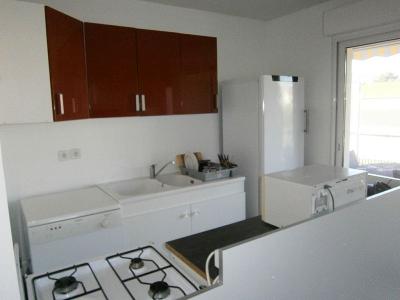 Louer Appartement Sainte-agathe-la-bouteresse Loire