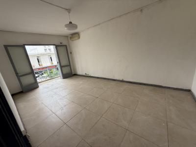 Louer Commerce 140 m2 Saint-denis