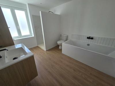 For sale Lannoy 4 rooms 90 m2 Nord (59390) photo 3