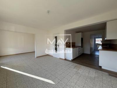 For rent Longuenesse 3 rooms 92 m2 Pas de calais (62219) photo 2