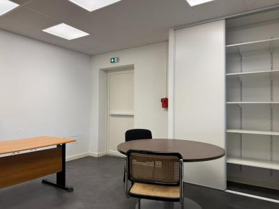 Louer Commerce Amiens 18432 euros