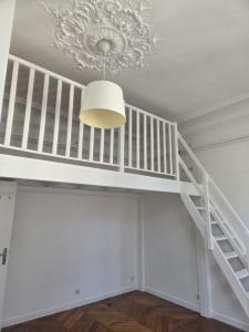 Annonce Location Appartement Paris-8eme-arrondissement 75