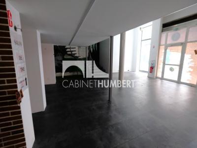Louer Local commercial 241 m2 Saint-etienne