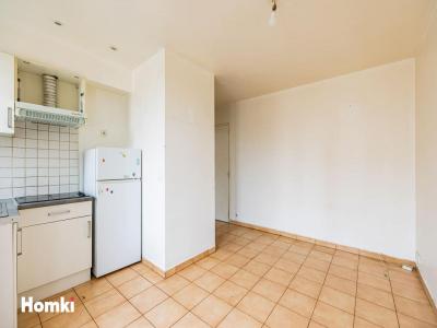 For sale Ivry-sur-seine 2 rooms 25 m2 Val de Marne (94200) photo 2