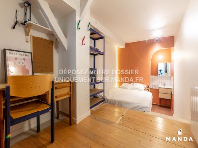 For rent Paris-20eme-arrondissement 12 rooms 12 m2 Paris (75020) photo 2