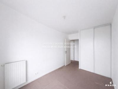 For rent Velizy-villacoublay 3 rooms 68 m2 Yvelines (78140) photo 2