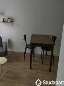 For rent Roche-sur-yon 2 rooms 27 m2 Vendee (85000) photo 2