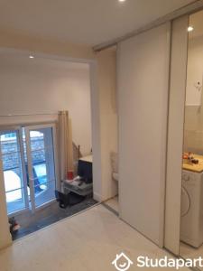 For rent Paris-7eme-arrondissement 1 room 15 m2 Paris (75007) photo 1