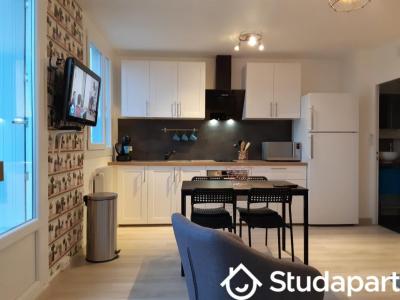 Louer Appartement 10 m2 Tours