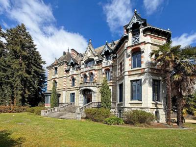 For sale Pau 5 rooms 164 m2 Pyrenees atlantiques (64000) photo 0