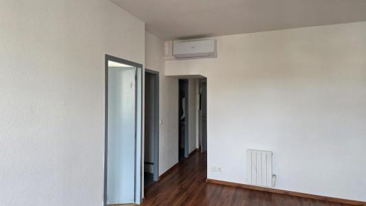 For rent Villefranche-de-rouergue 3 rooms 53 m2 Aveyron (12200) photo 2