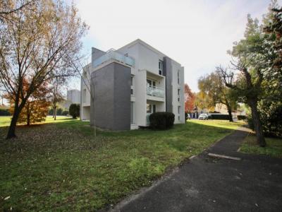 Louer Appartement 11 m2 Talence