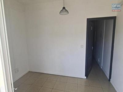 Louer Domaine agricole 33 m2 Sainte-marie