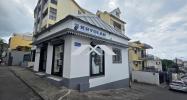 Vente Commerce Saint-denis  80 m2