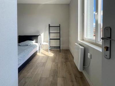 Louer Appartement 124 m2 Venissieux