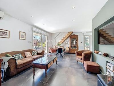 For sale Draguignan 4 rooms 88 m2 Var (83300) photo 2