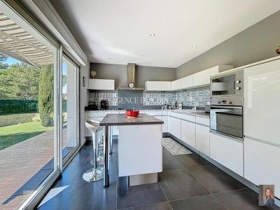 For sale Draguignan 4 rooms 88 m2 Var (83300) photo 4