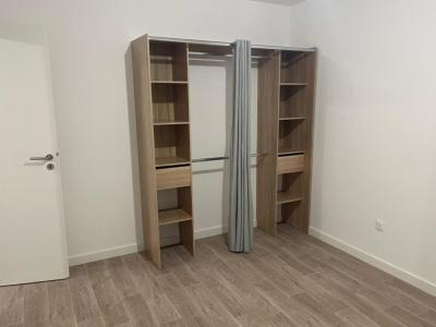 Louer Appartement 41 m2 Laval