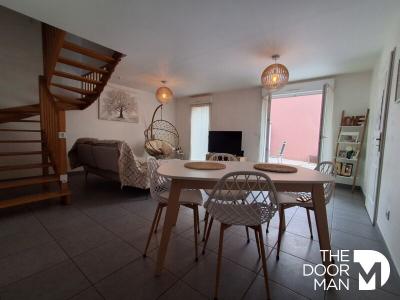 For sale Chartres 4 rooms 84 m2 Eure et loir (28000) photo 0