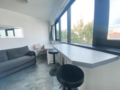 For sale Bordeaux 1 room 14 m2 Gironde (33800) photo 0
