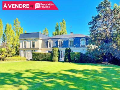 For sale Yvrac 8 rooms 350 m2 Gironde (33370) photo 0