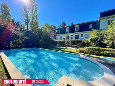 For sale Yvrac 8 rooms 350 m2 Gironde (33370) photo 1