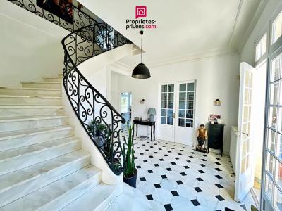For sale Yvrac 8 rooms 350 m2 Gironde (33370) photo 3