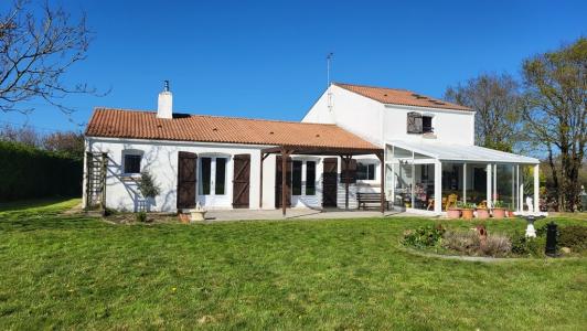 For sale Sables-d'olonne 5 rooms 174 m2 Vendee (85100) photo 0