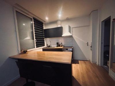 For rent Bordeaux 1 room 27 m2 Gironde (33000) photo 0
